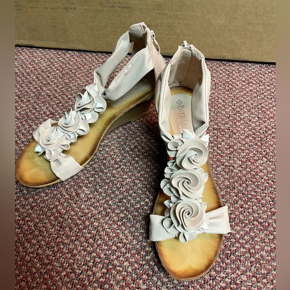 Patrizia wedge sandals size 8
